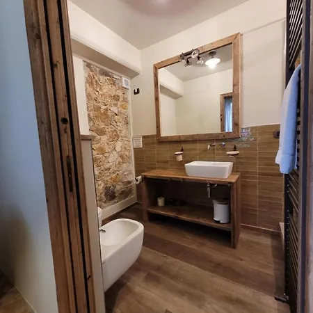 Montefabbrello Feriegård Magazzini (Tuscany)